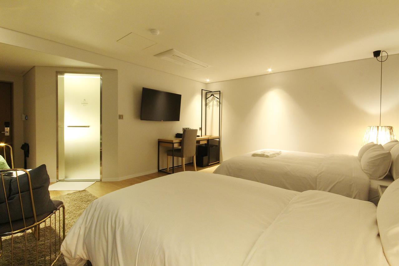Hotel Londoner Hwamyeong Busan Luaran gambar