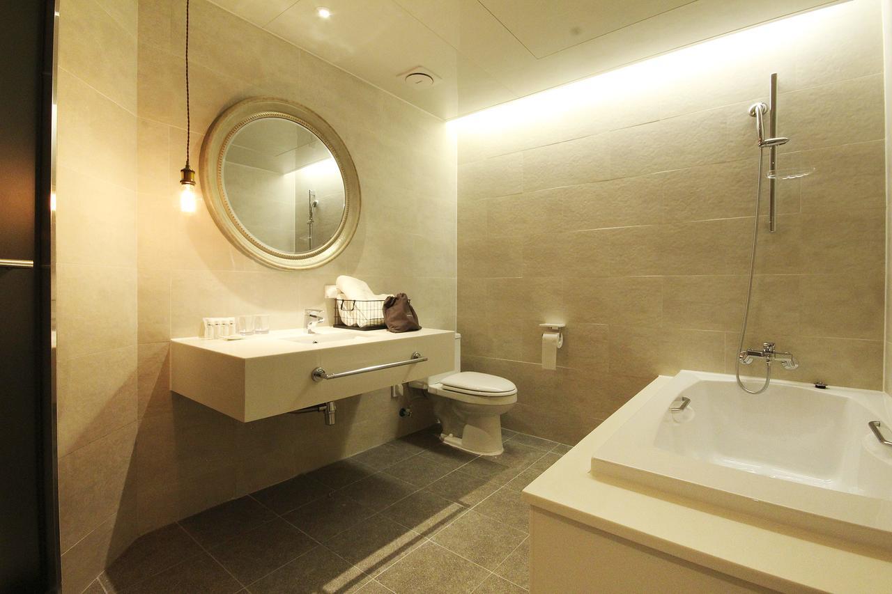 Hotel Londoner Hwamyeong Busan Luaran gambar